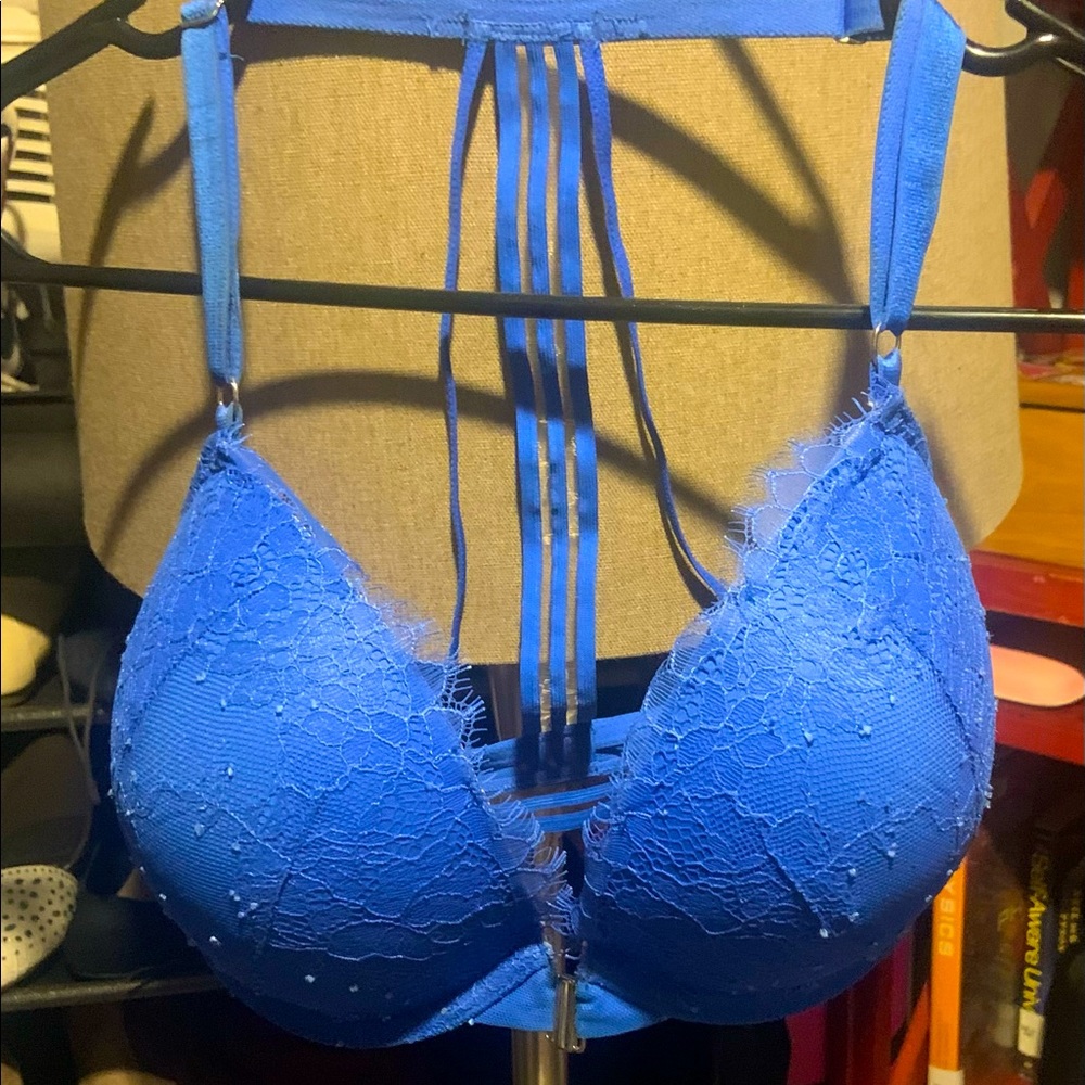Victoria Secret Bra 32DDD